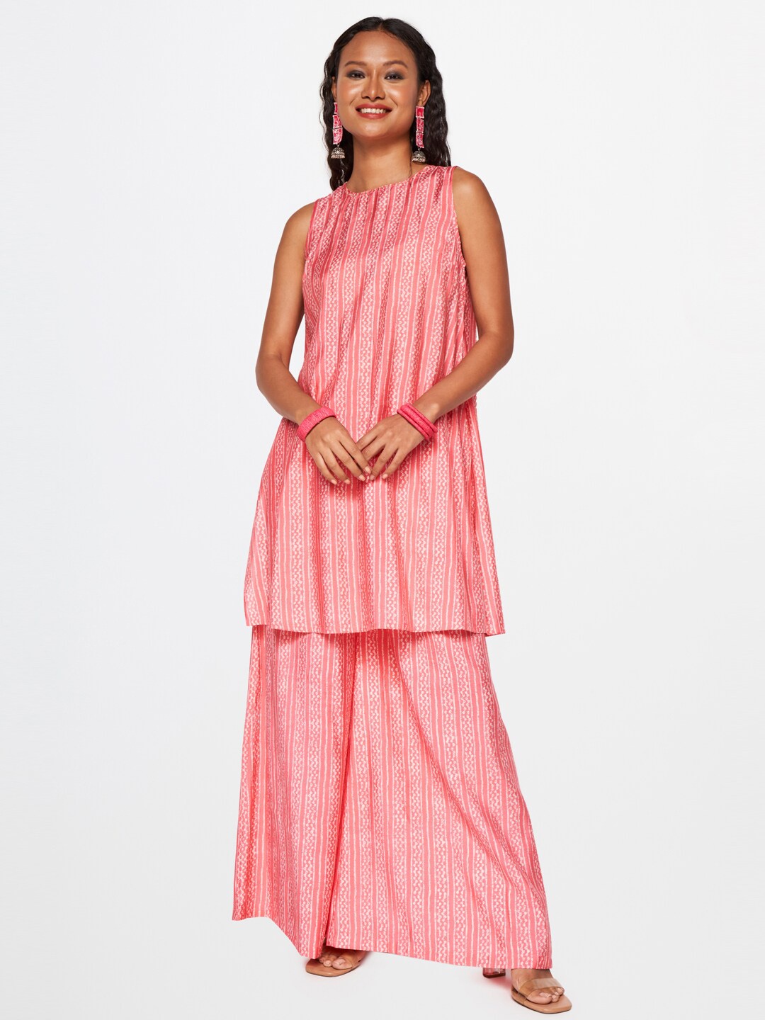 

Global Desi Ethnic Motifs Printed A-Line Kurta With Palazzo, Pink