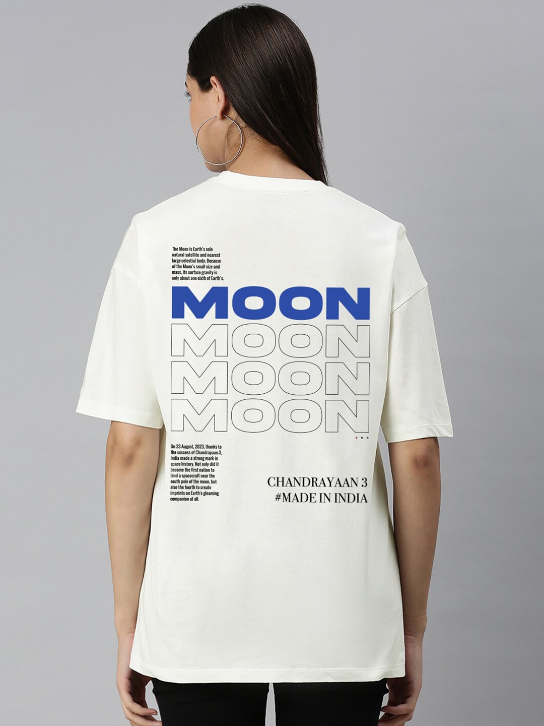 

Harvard Typography Printed Drop-Shoulder Sleeves Cotton T-Shirt, Off white