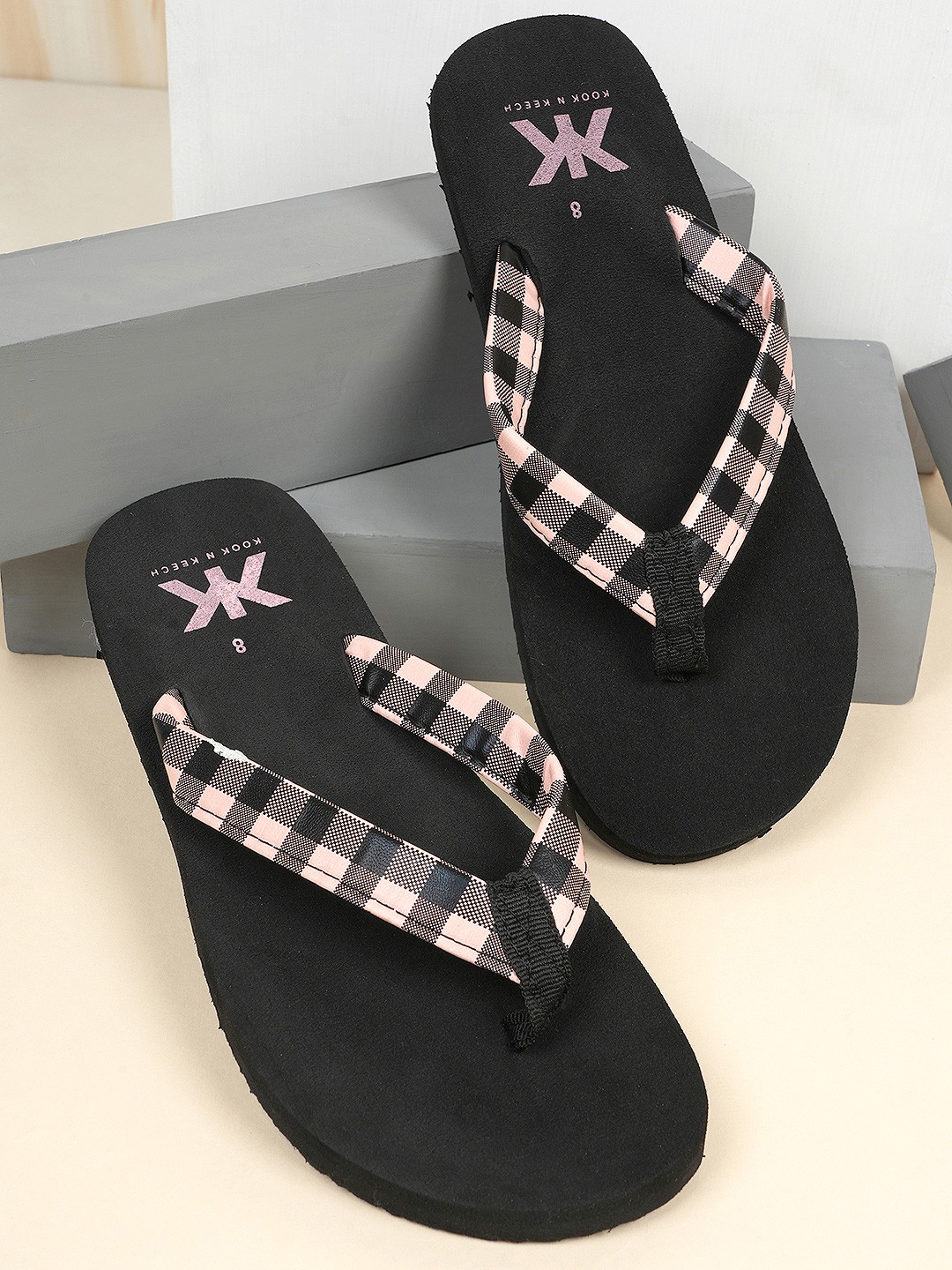 

Kook N Keech Men Checked Thong Flip-Flops, Black