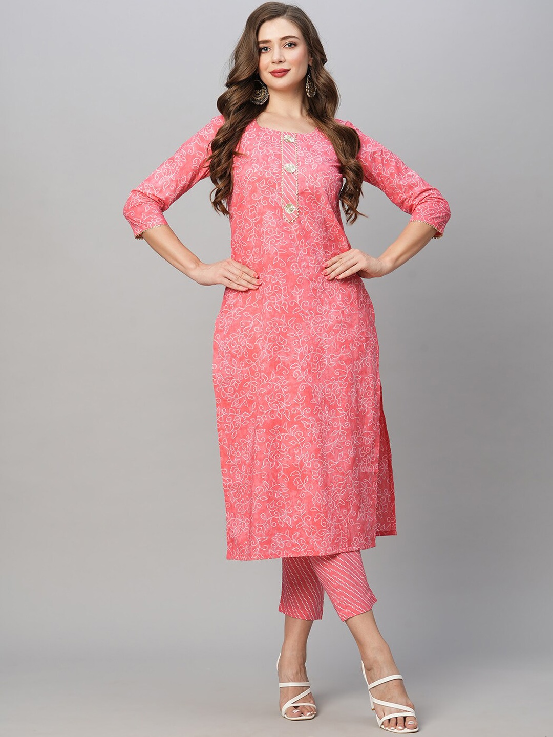 

KALINI Floral Printed Regular Gotta Patti Kurta With Trousers, Pink
