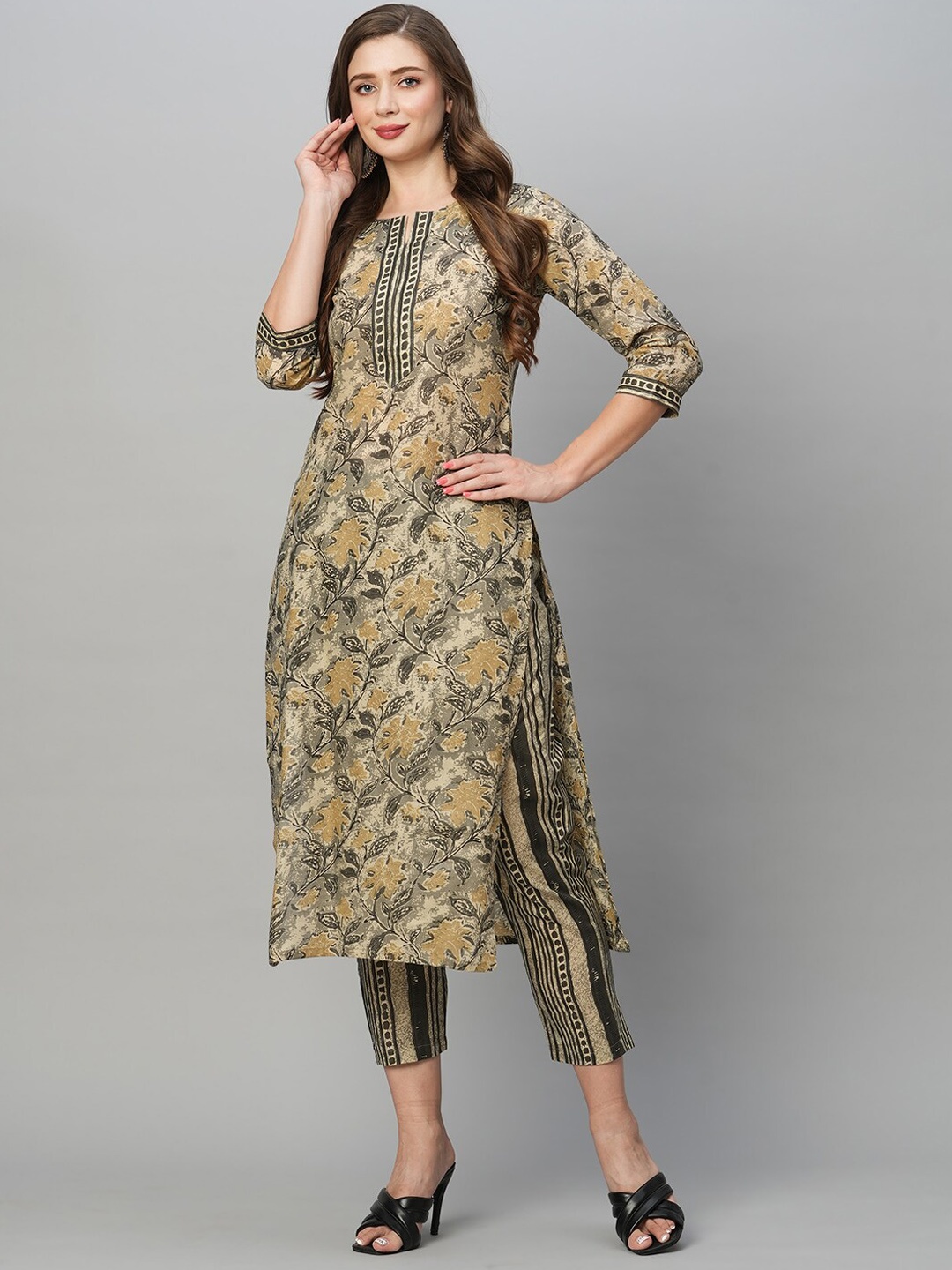 

KALINI Floral Printed Straight Kurta with Trousers, Mustard