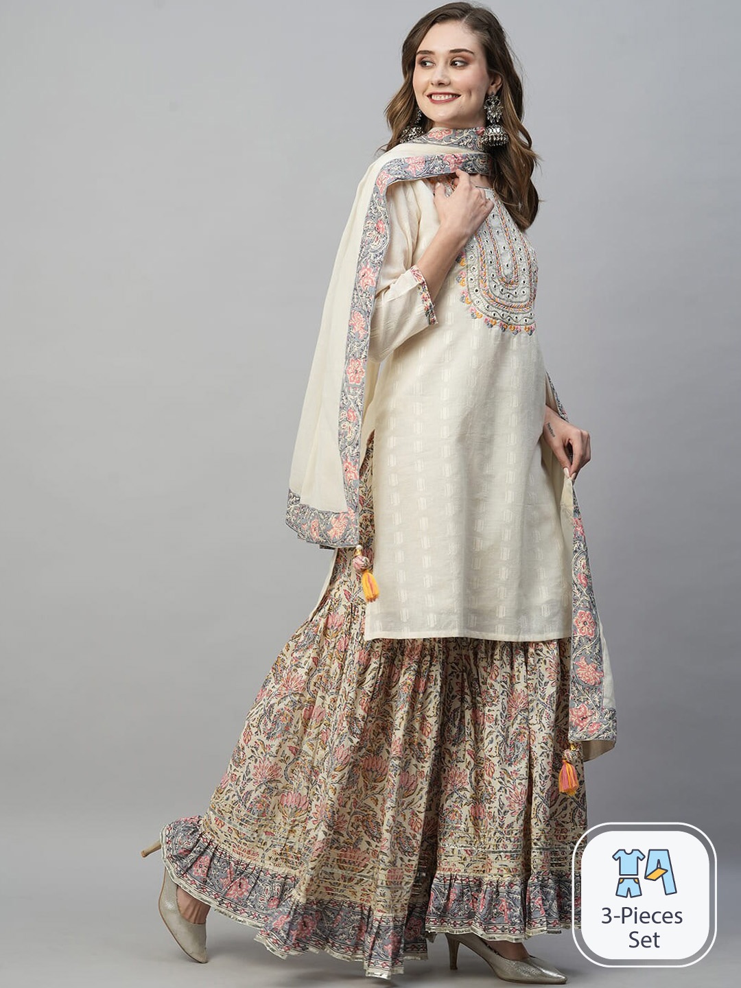 

HEEPOSH Ethnic Motifs Embroidered Thread Work Kurta With Sharara & Dupatta, Beige