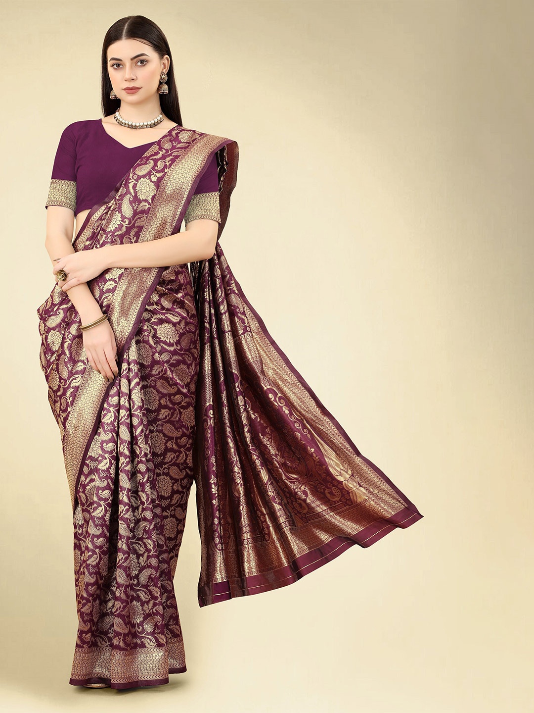 

DWIZA ENTERPRISE Paisley Woven Design Zari Art Silk Banarasi Saree, Burgundy