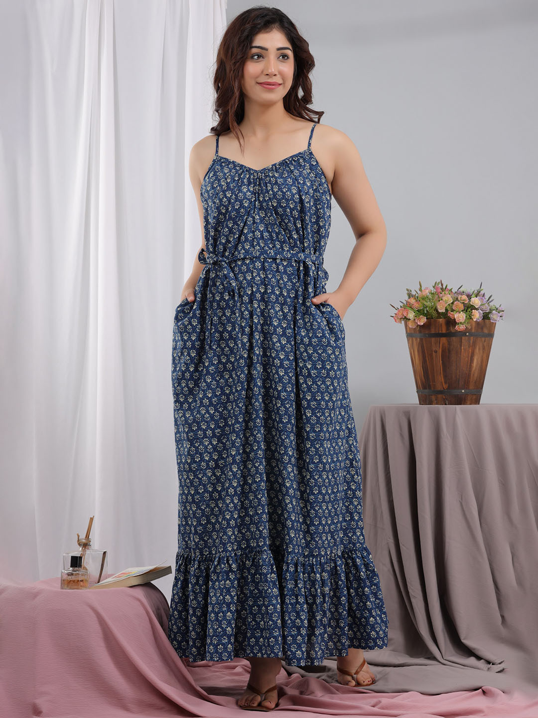 

FEATHERS CLOSET Floral Printed Pure Cotton Maxi Nightdress, Blue