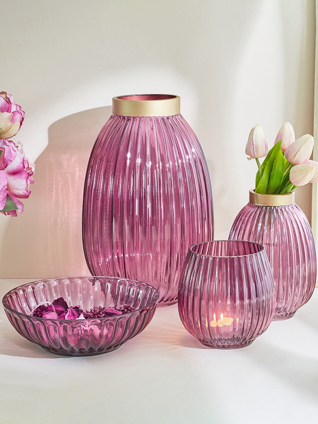 

Home Centre Brian Adora Purple Ribbed Glass Vase