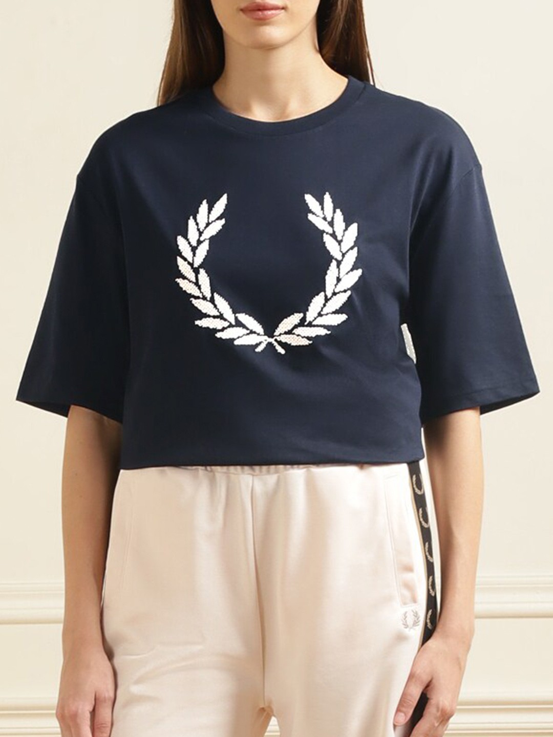 

Fred Perry Graphic Printed Drop-Shoulder Sleeves Cotton T-shirt, Navy blue