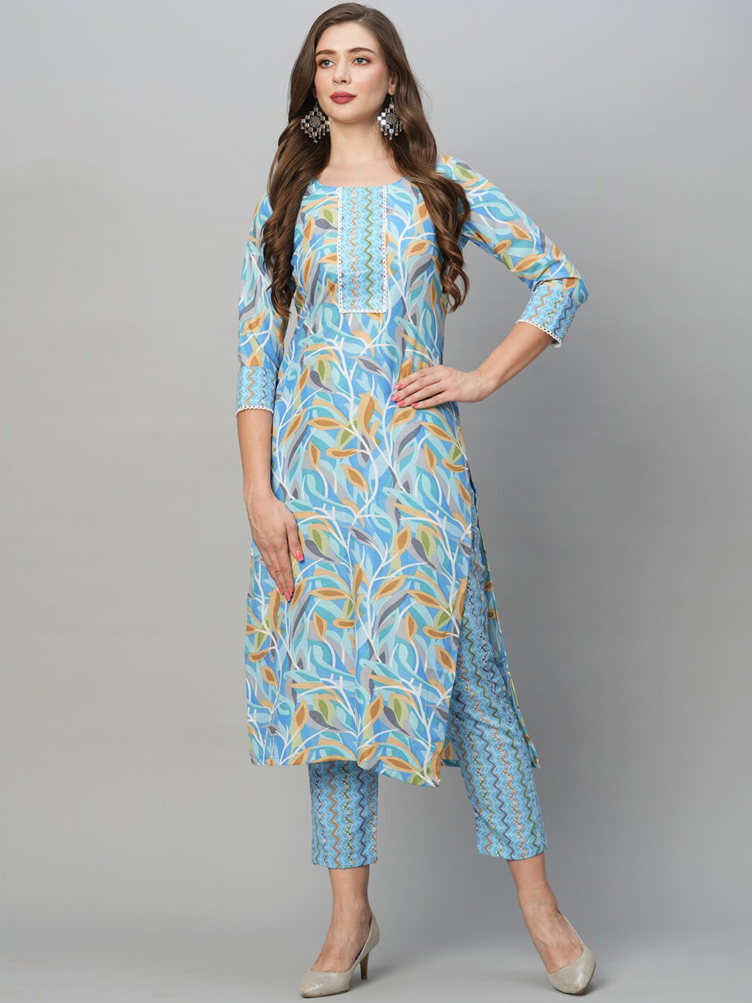 

KALINI Floral Printed Regular Kurta With Trousers, Blue