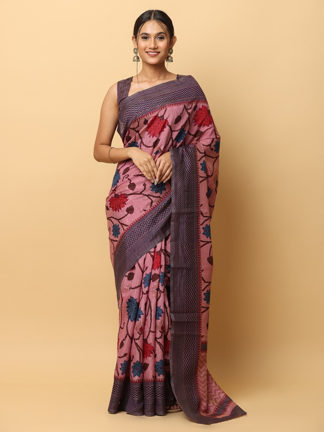 

VASTRANAND Floral Printed Art Silk Saree, Burgundy
