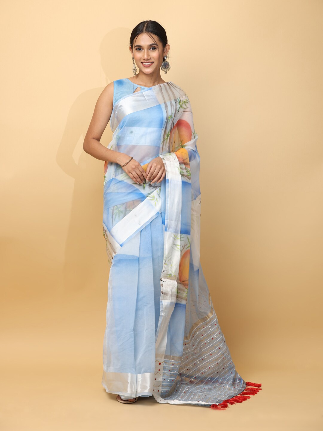 

VASTRANAND Floral Printed Zari Detail Organza Saree, Blue