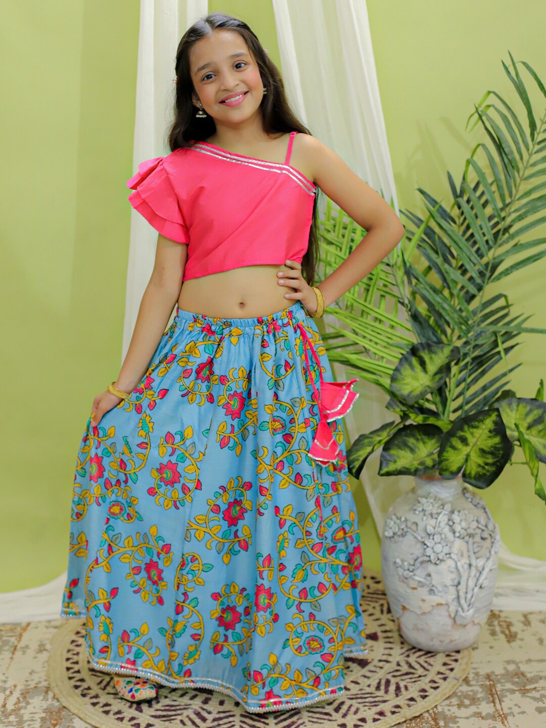 

BownBee Girls Ready to Wear Lehenga & Blouse, Pink