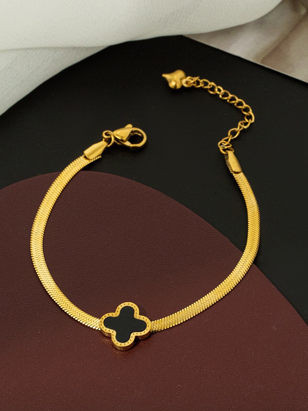 

MYKI Floral Gold-Plated Charm Bracelet