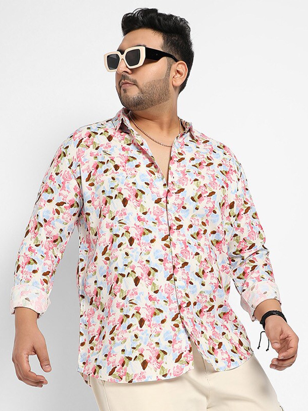 

Instafab Plus Classic Floral Printed Spread Collar Casual Shirt, Pink