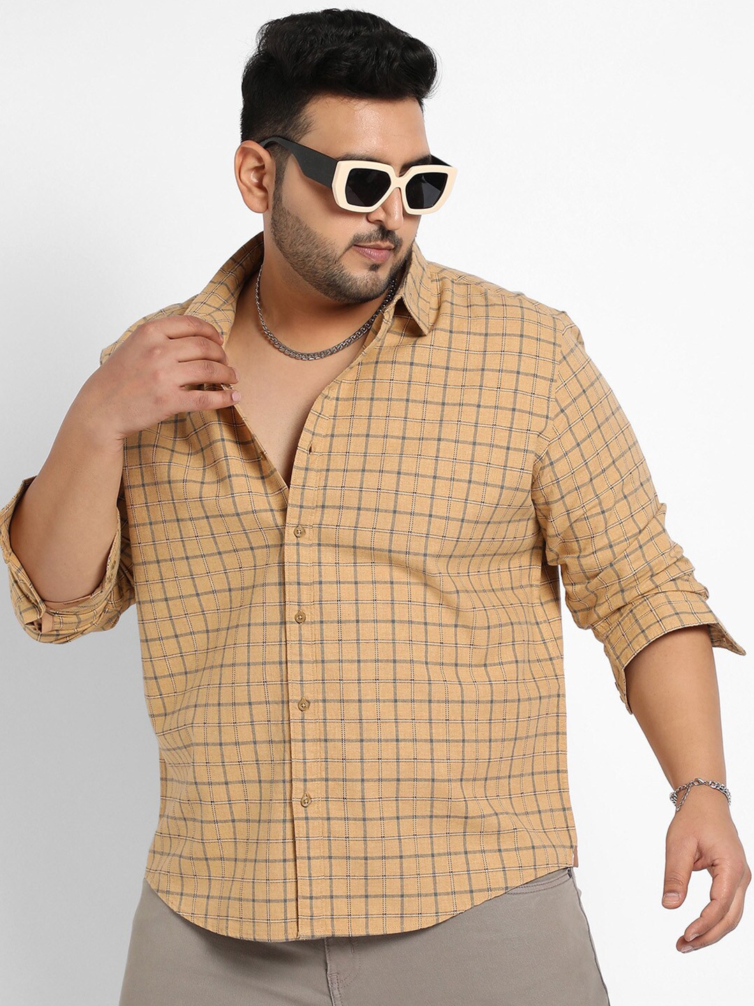 

Instafab Plus Plus Size Classic Opaque Checked Casual Shirt, Beige