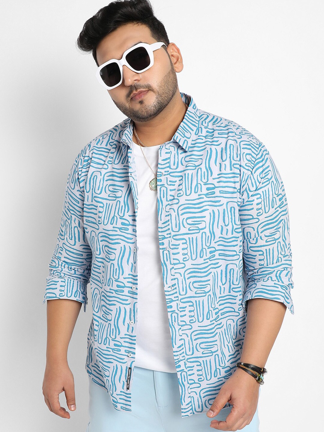 

Instafab Plus Classic Abstract Printed Cotton Casual Shirt, Blue