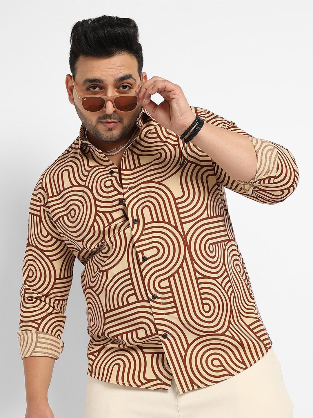 

Instafab Plus Classic Opaque Printed Cotton Casual Shirt, Beige