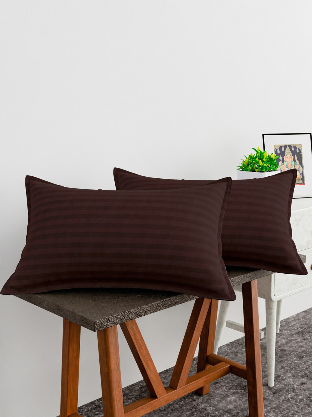 

Kuber Industries Brown 6-Pieces Striped Cotton Pillow Covers