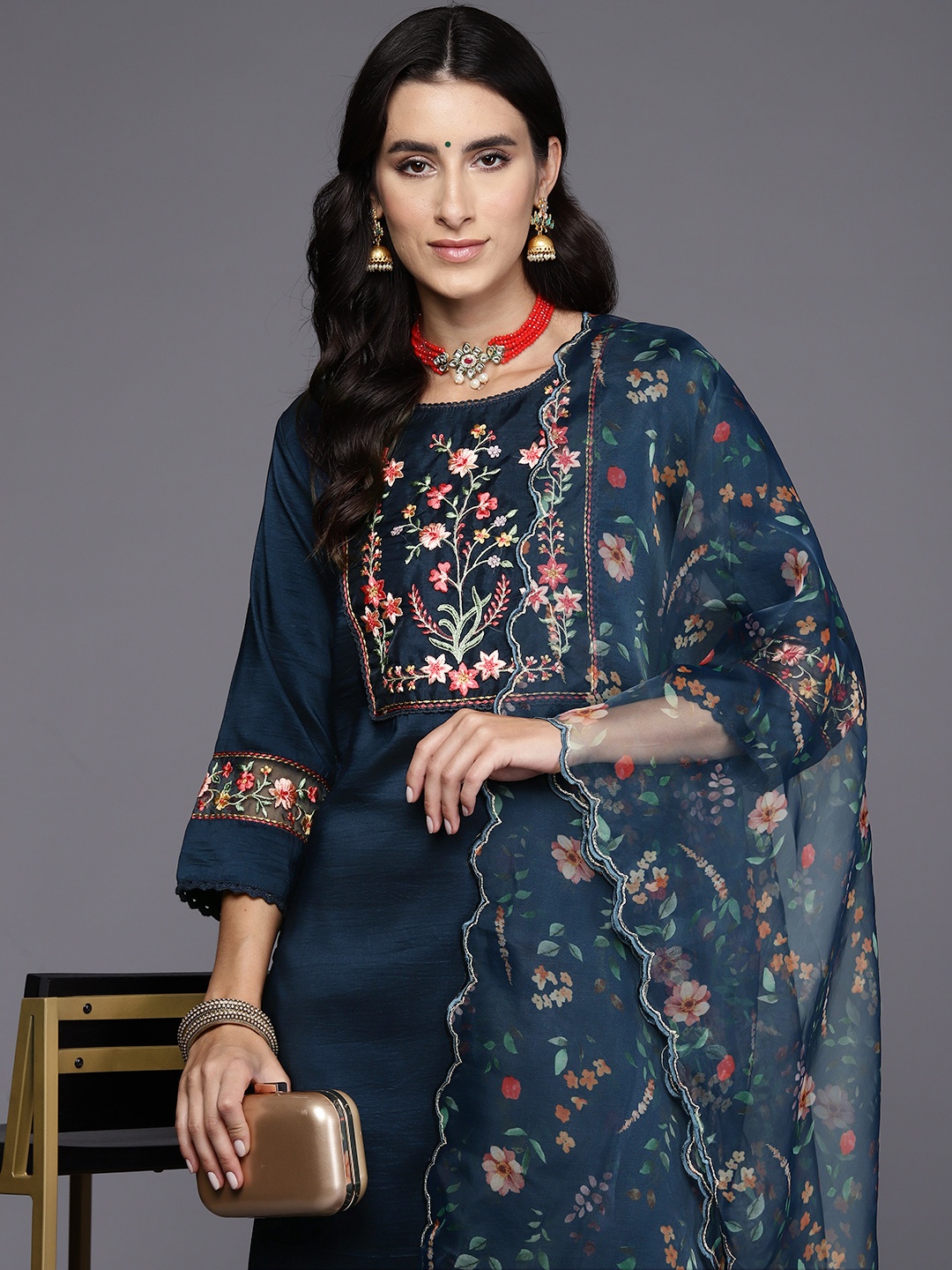 

Indo Era Women Floral Yoke Design Regular Thread Work Kurta with Trousers & Dupatta, Teal