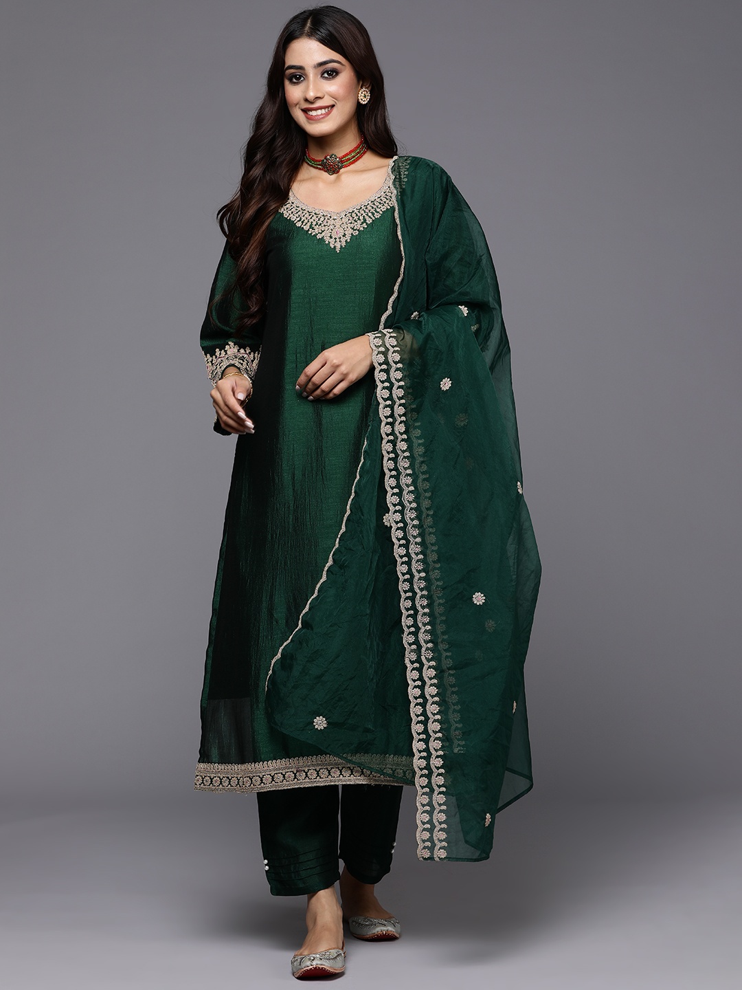 

Indo Era Women Embroidered Regular Kurta with Trousers & Dupatta, Green
