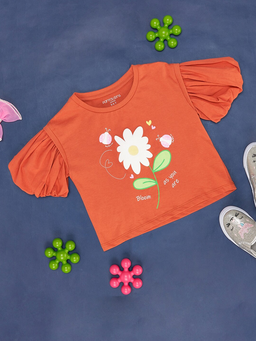 

Pantaloons Junior Girls Floral Printed Puff Sleeve Regular Top, Rust