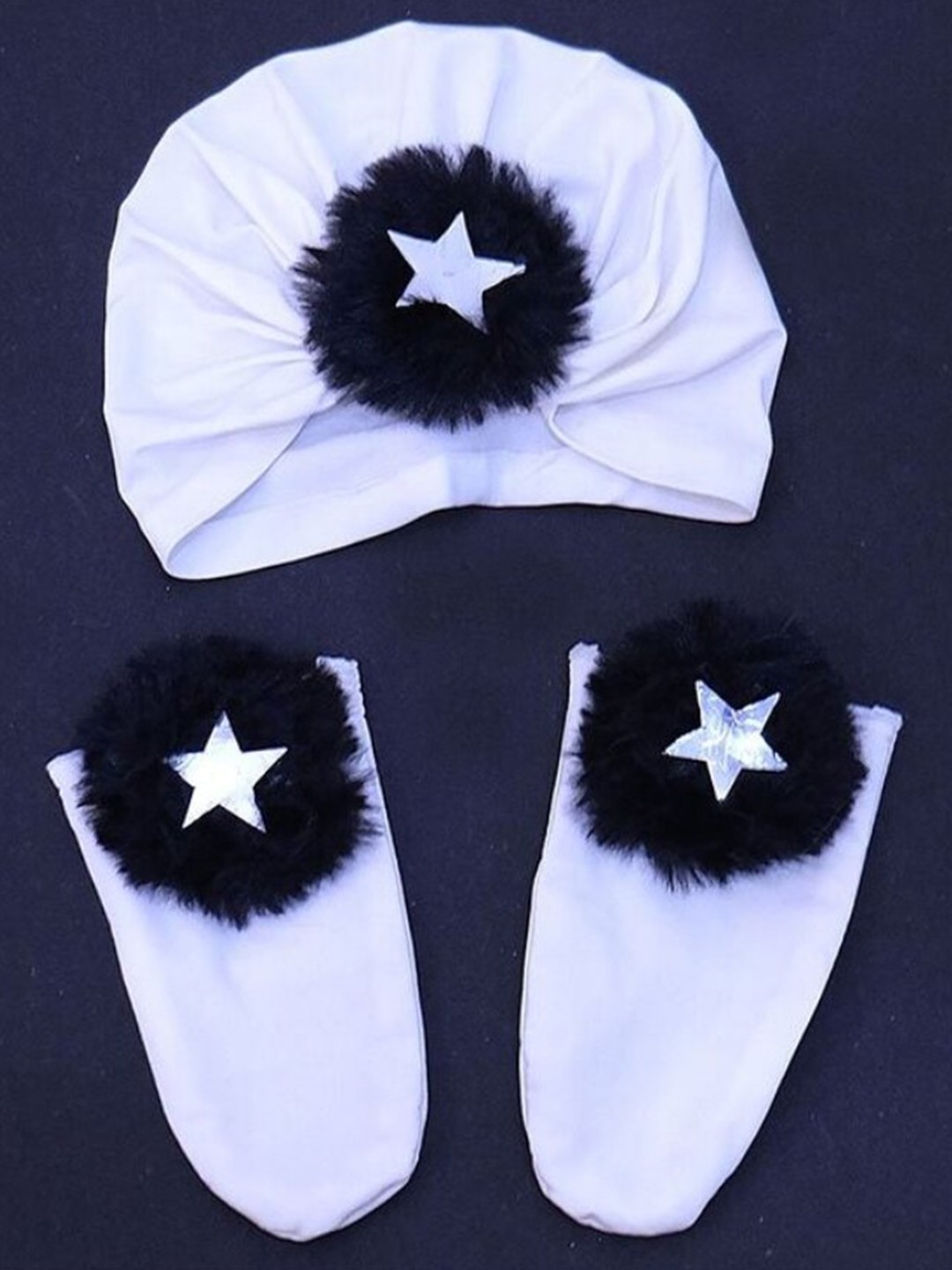 

TIPY TIPY TAP Kids Furry Star Pure Cotton Turban Cap With Socks, White