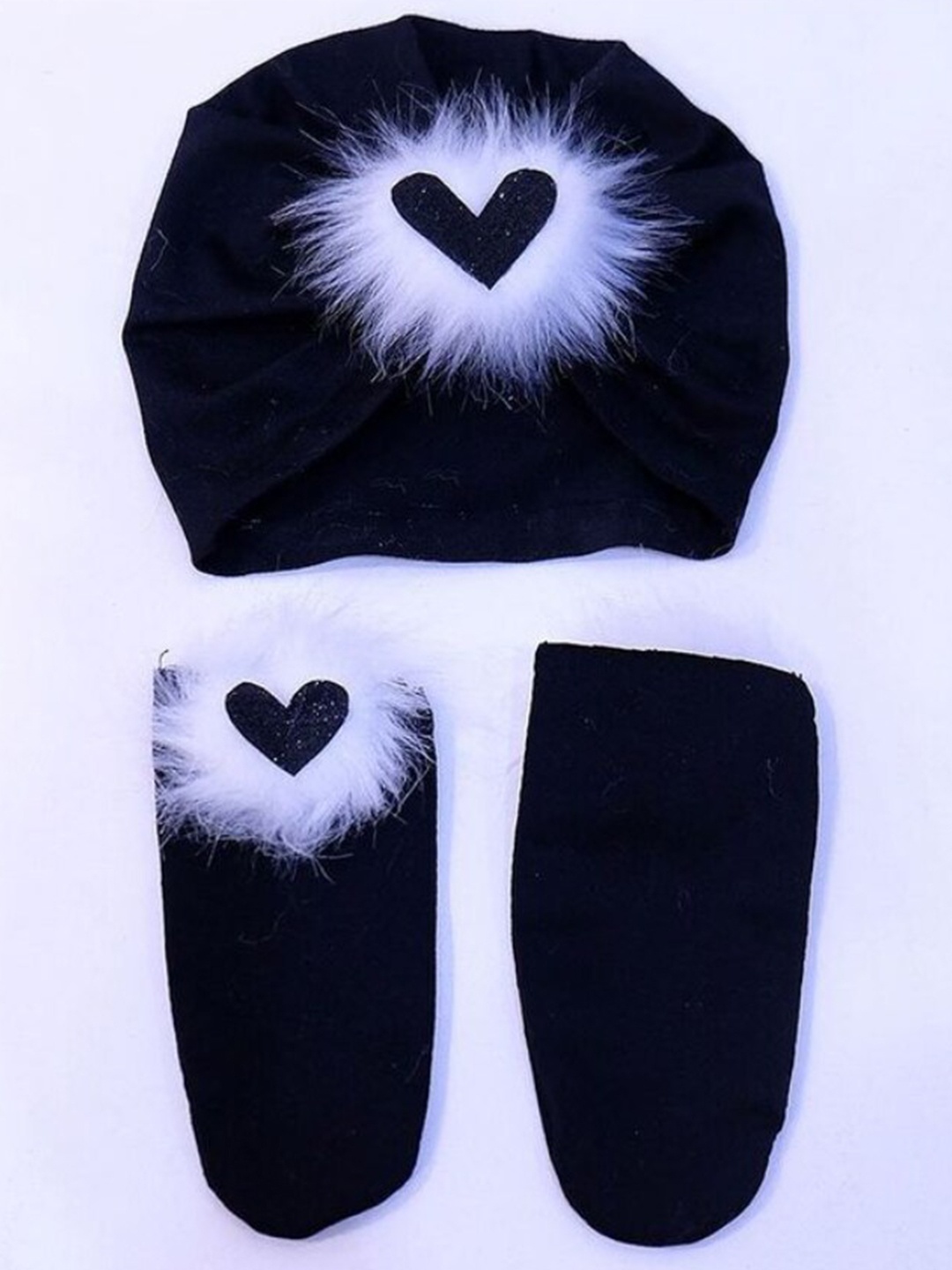 

TIPY TIPY TAP Kids Beanie & Socks, Black