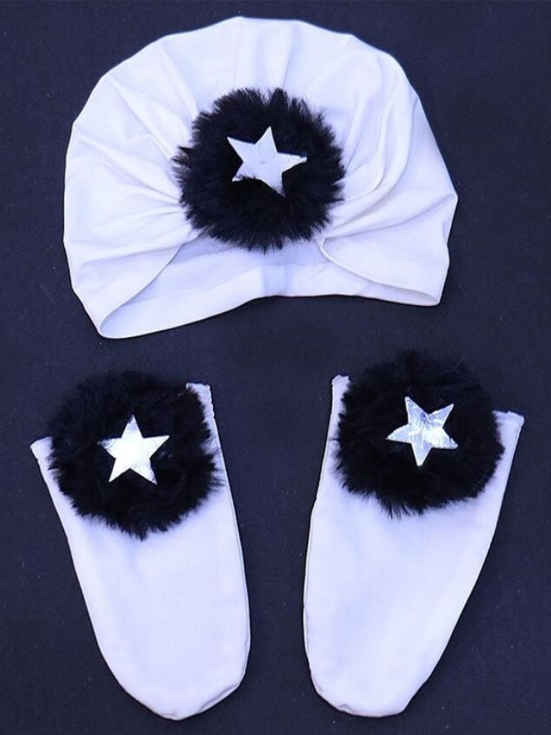 

TIPY TIPY TAP Infants Furry Star Pure Cotton Turban Cap With Socks, White