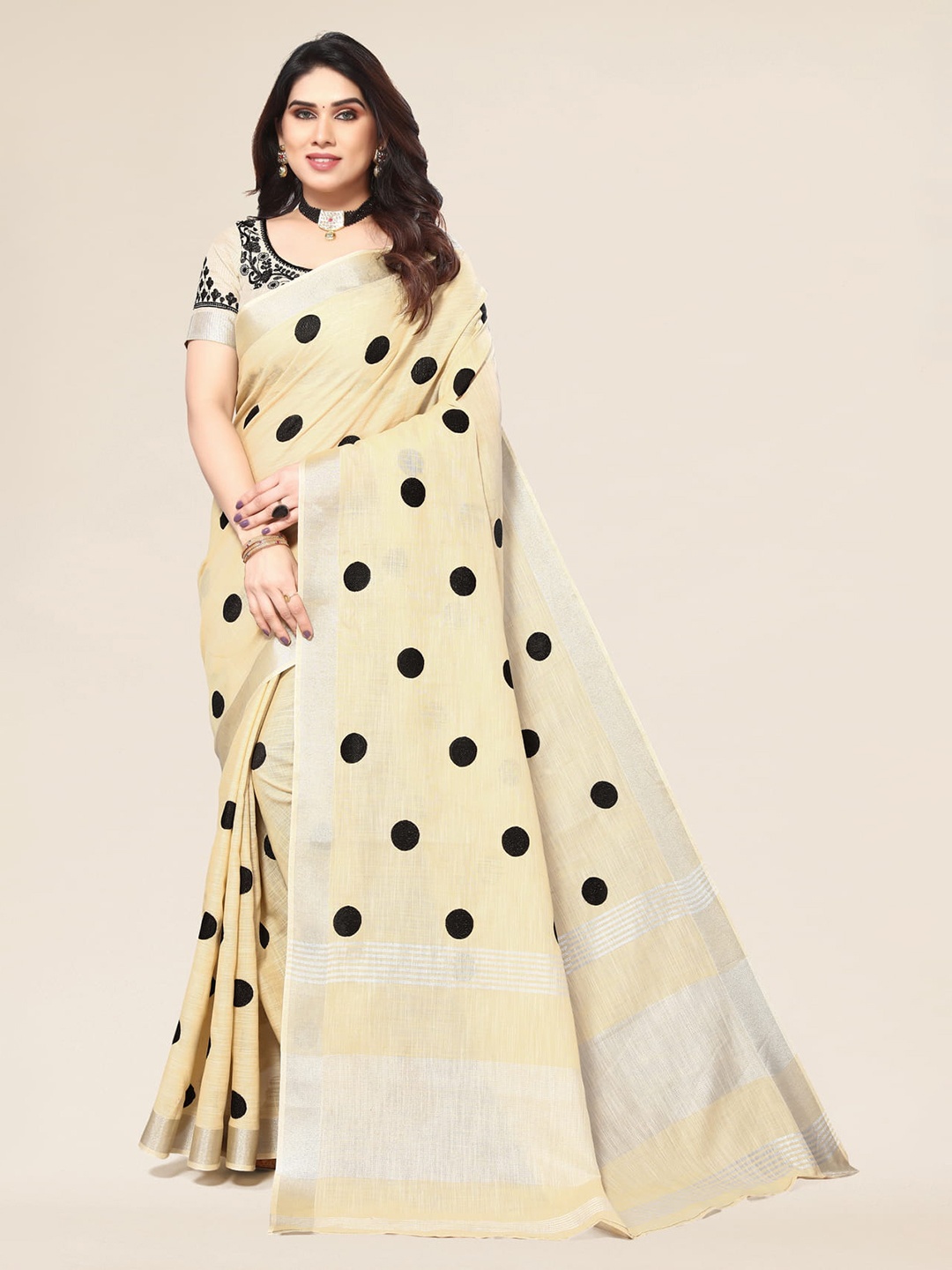 

ALAGINI Polka Dot Embroidered Zari Pure Linen Banarasi Saree, Cream