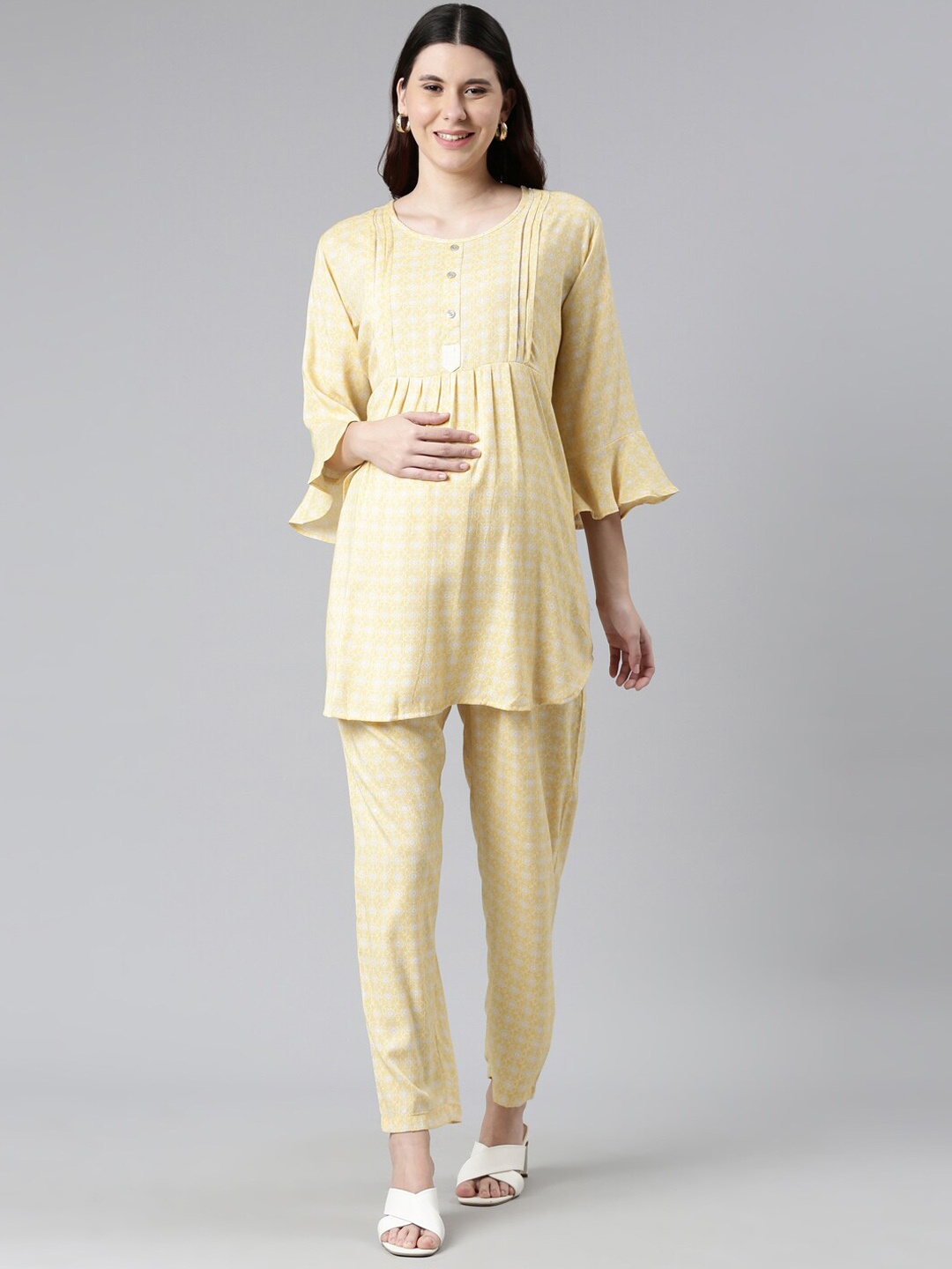 

GOLDSTROMS Ethnic Motifs Printed Maternity Kurti With Trousers, Yellow