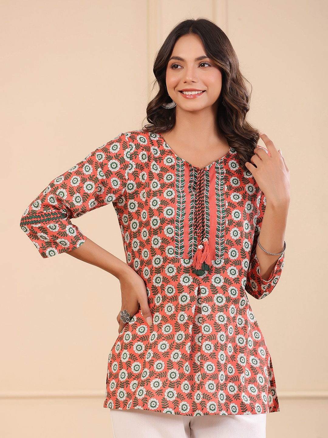 

Rain & Rainbow Floral Printed Pure Cotton Kurti, Peach