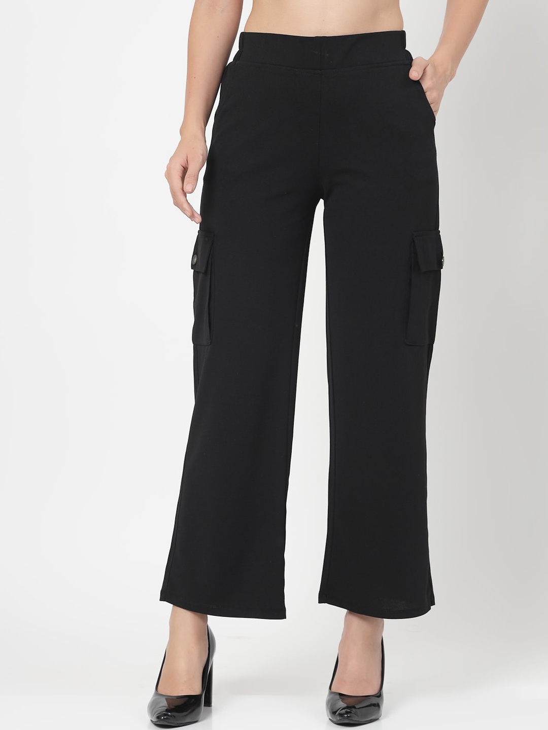 

Westwood Women Smart Loose Fit High-Rise Cargos Trousers, Black