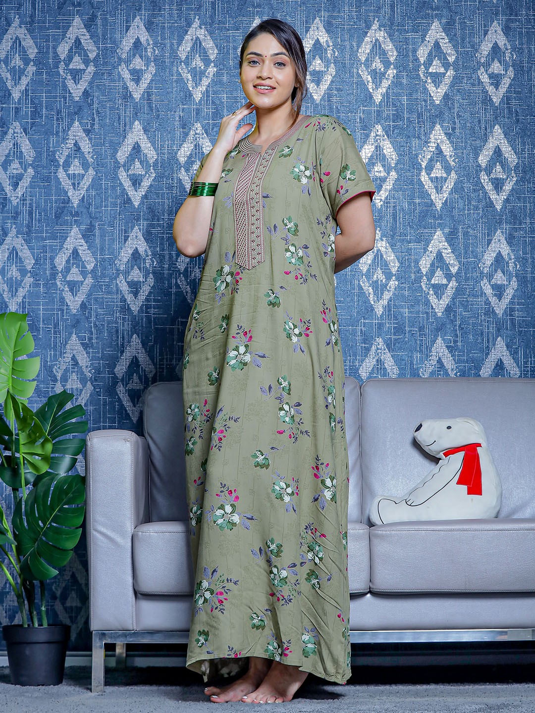 

9shines Label Floral Printed Maxi Nightdress, Green