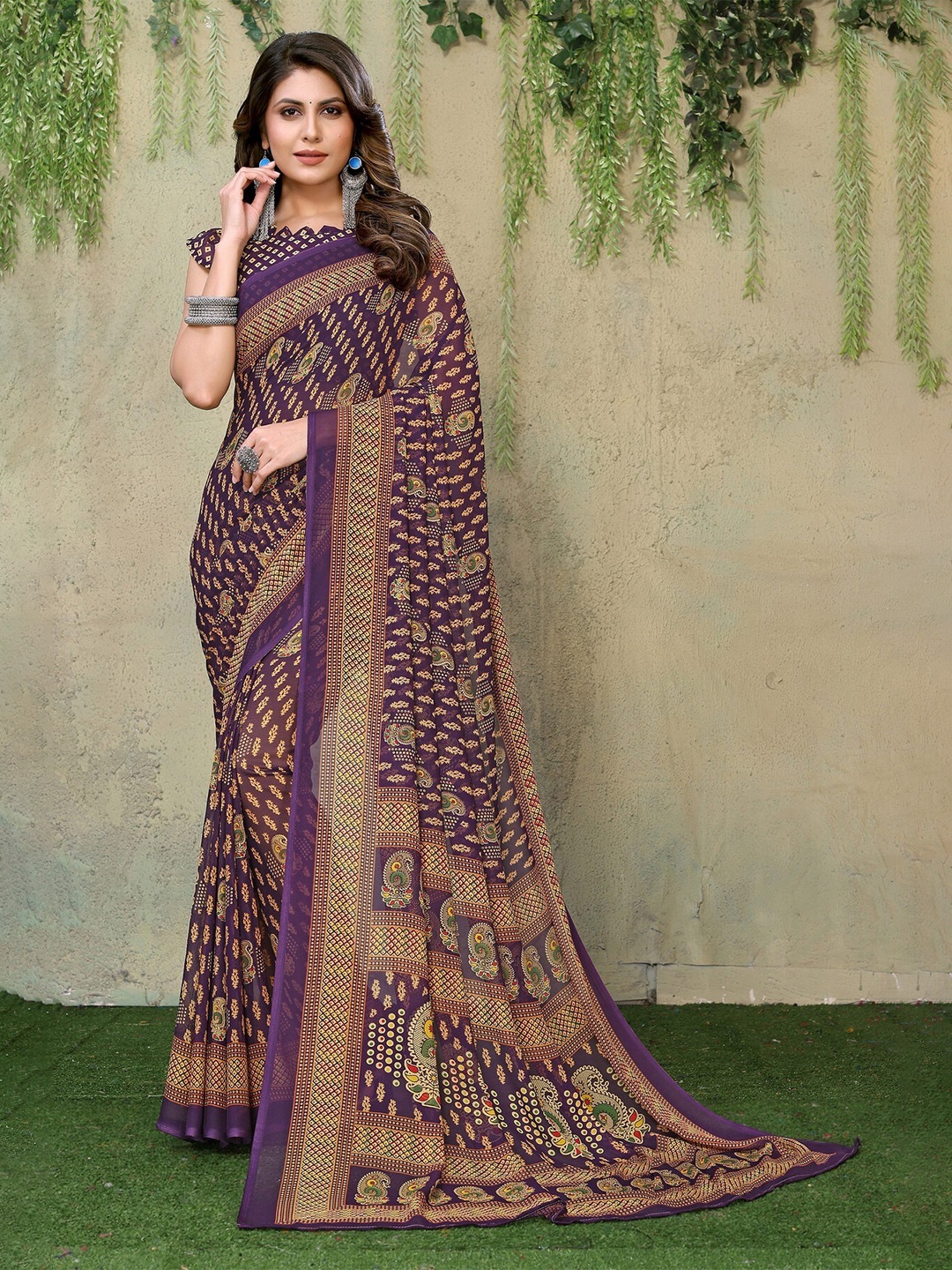 

Yashika Paisley Printed Leheriya Saree, Purple