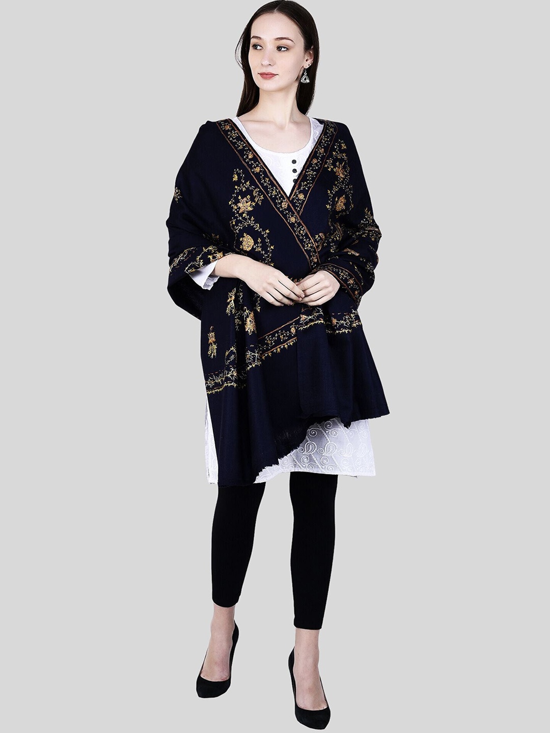 

SWI Stylish Floral Embroidered Woollen Shawl, Navy blue