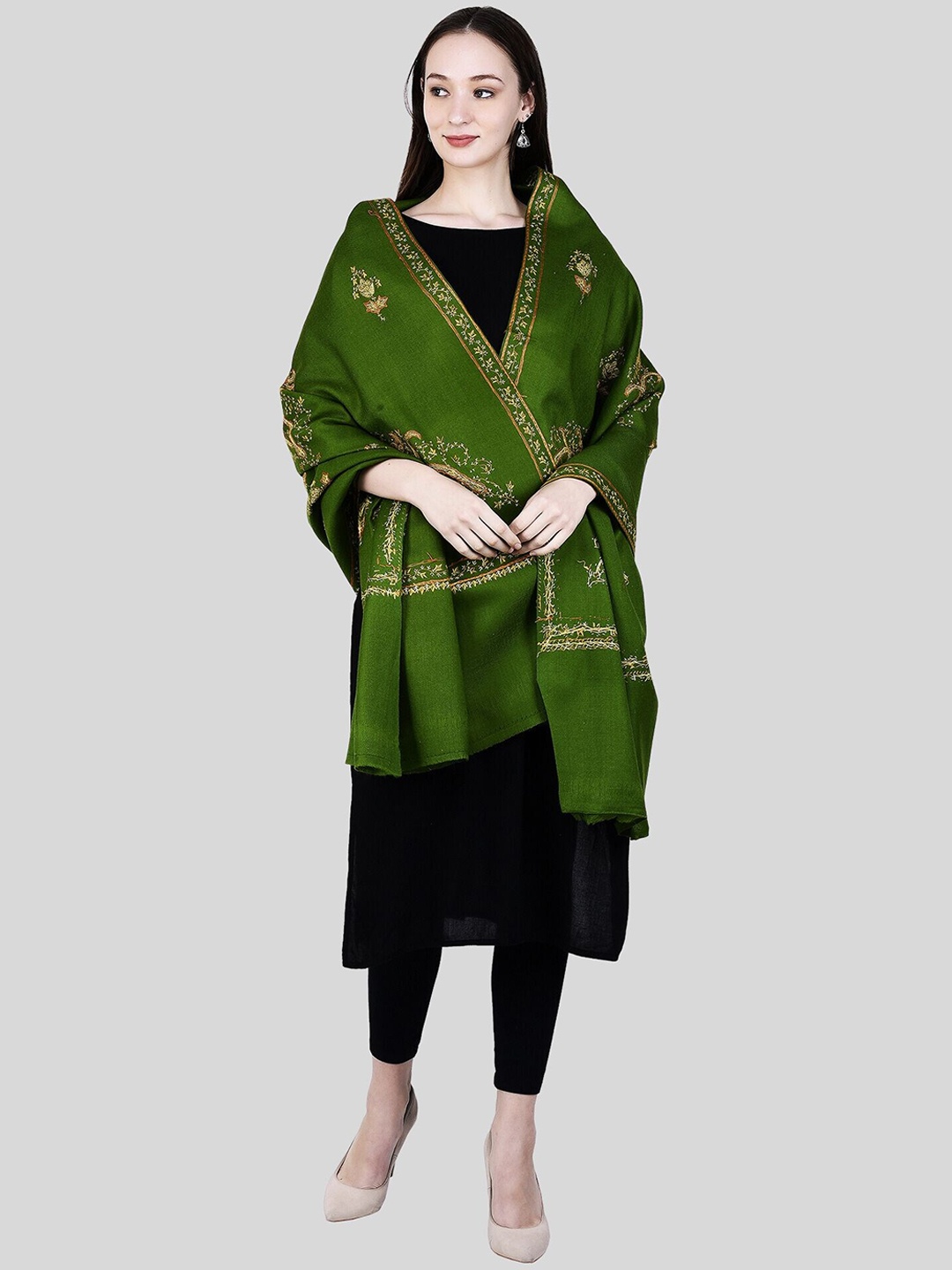 

SWI Stylish Floral Embroidered Wool Shawl, Green