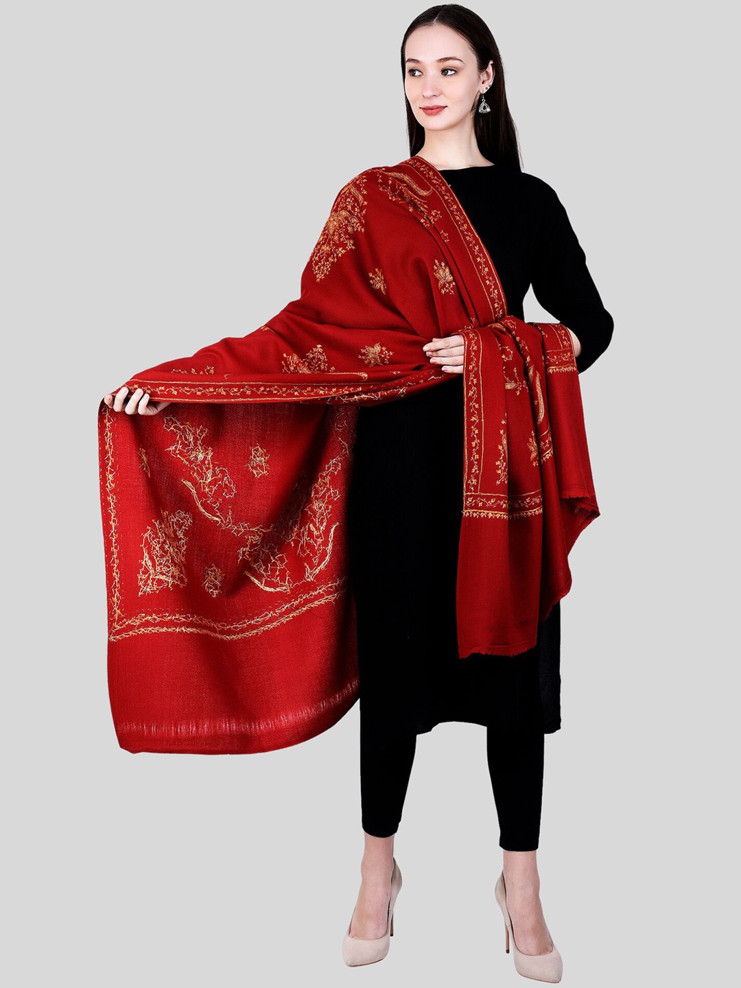 

SWI Stylish Paisely Embroidered Woolen Shawl, Maroon