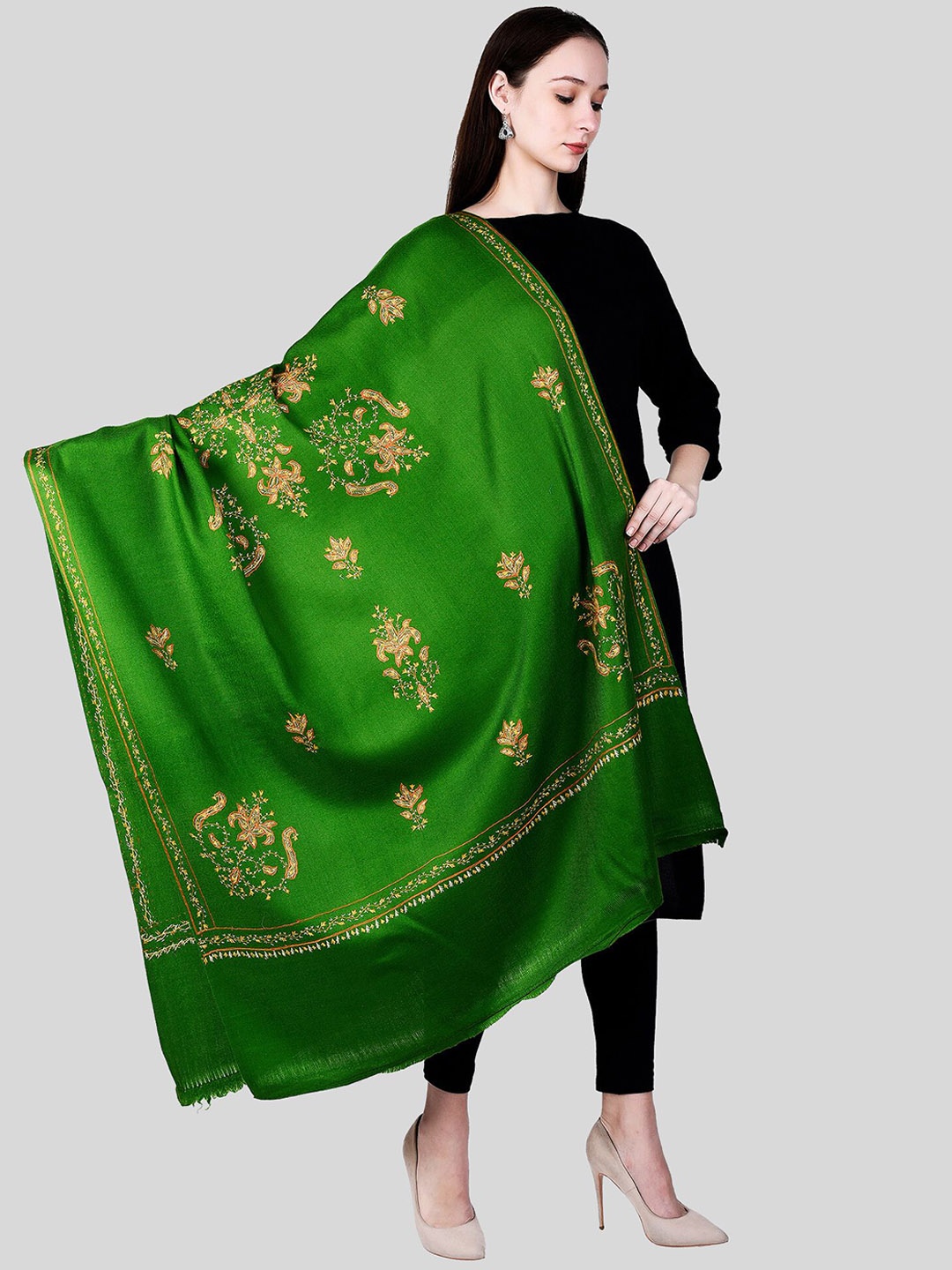 

SWI Stylish Ethnic Motif Embroidered Woollen Shawl, Green
