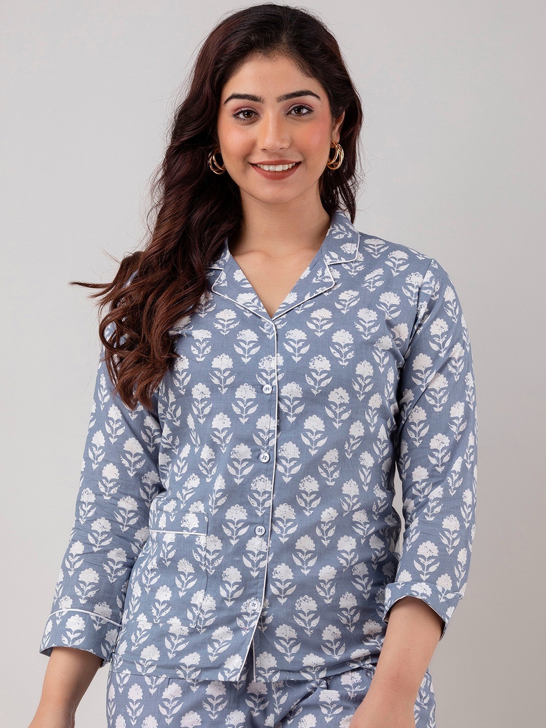 

CELEBRAVO Floral Printed Pure Cotton Night Suit, Blue