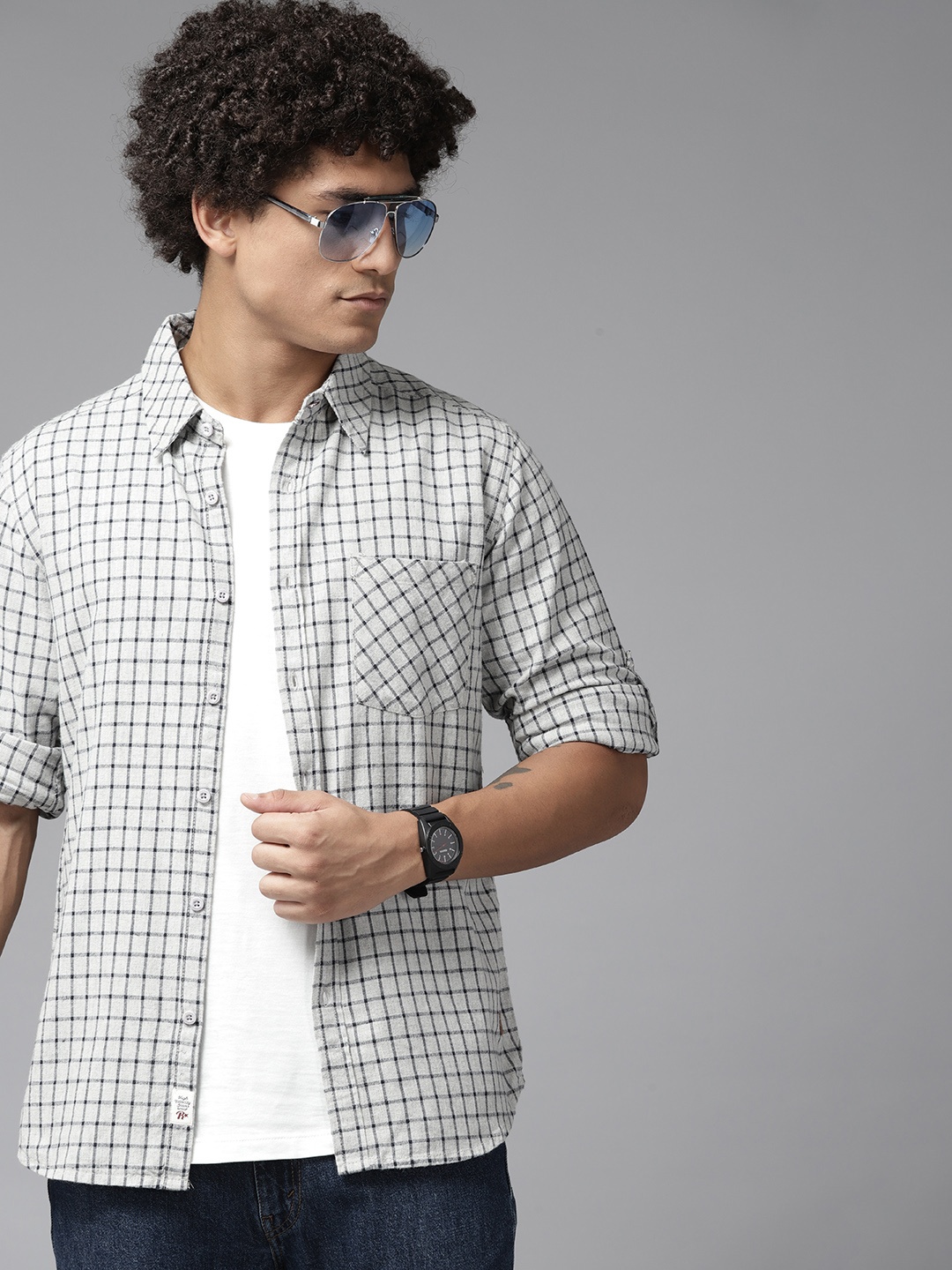 

Roadster Men Grid Tattersall Checked Casual Shirt, Grey