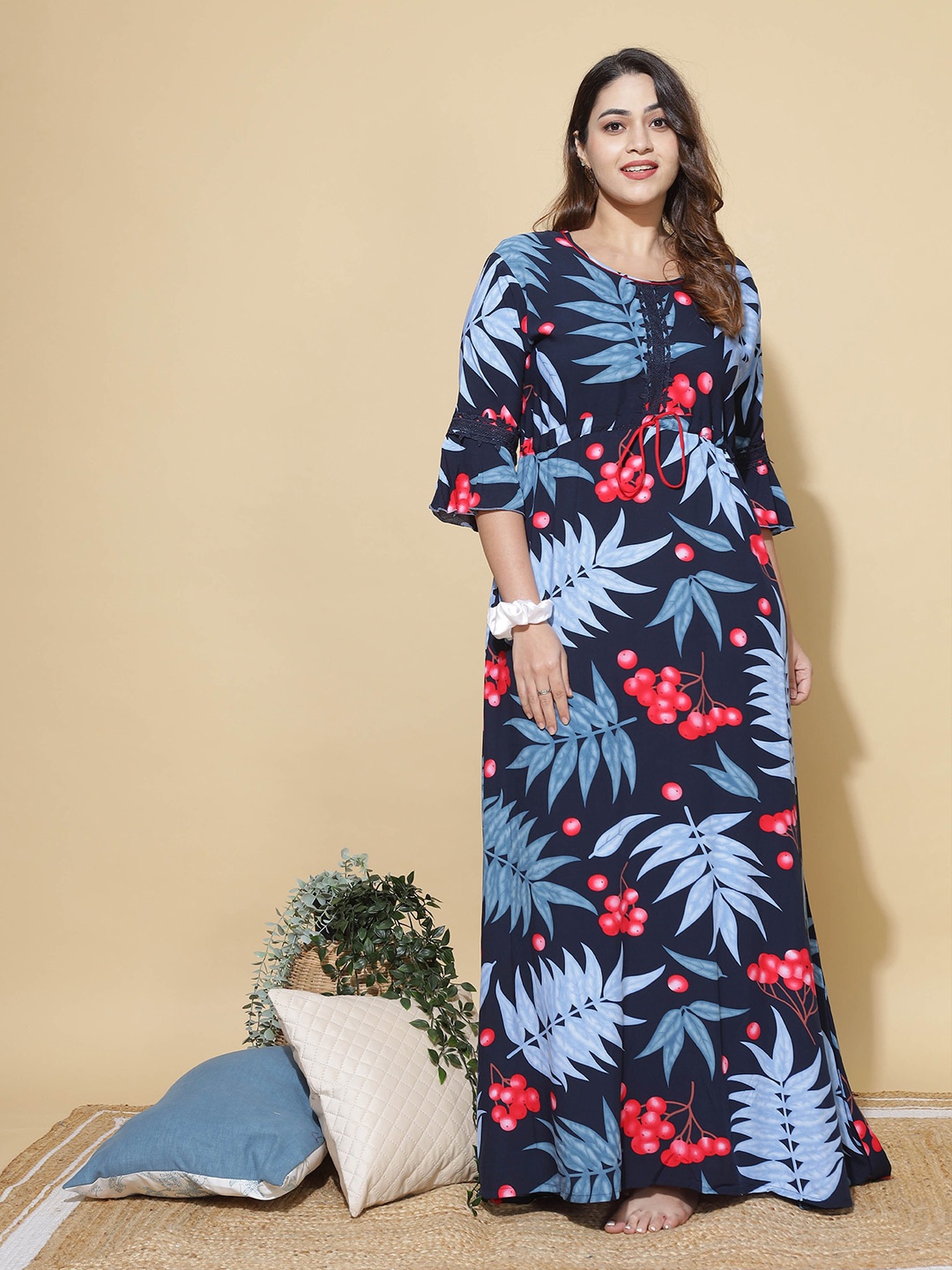 9shines Label Conversational Printed Maxi Nightdress, Navy blue