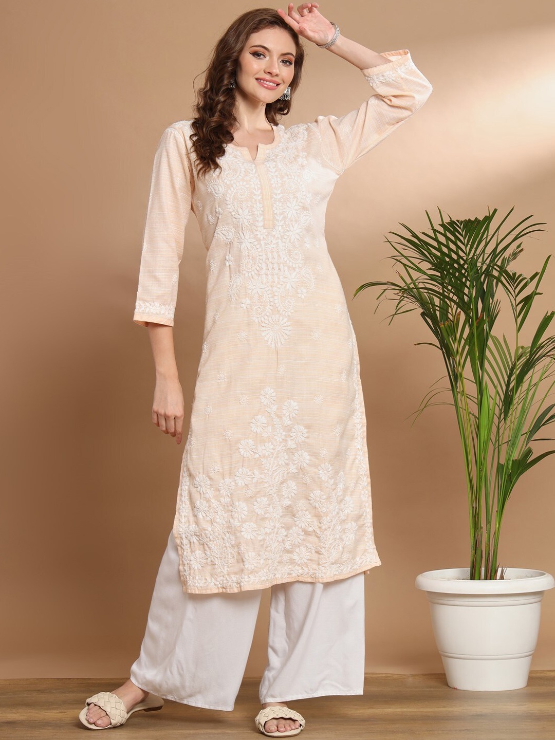 

Ethnava Floral Embroidered Round Neck Cotton Straight Kurta, Beige