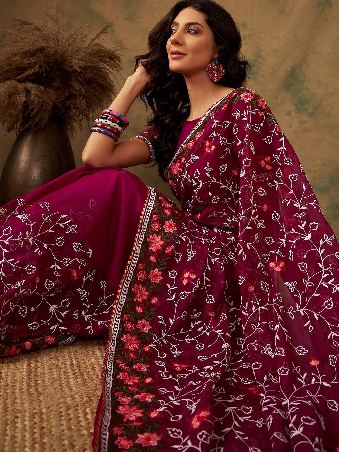 

Sangria Purple & White Floral Embroidered Organza Saree