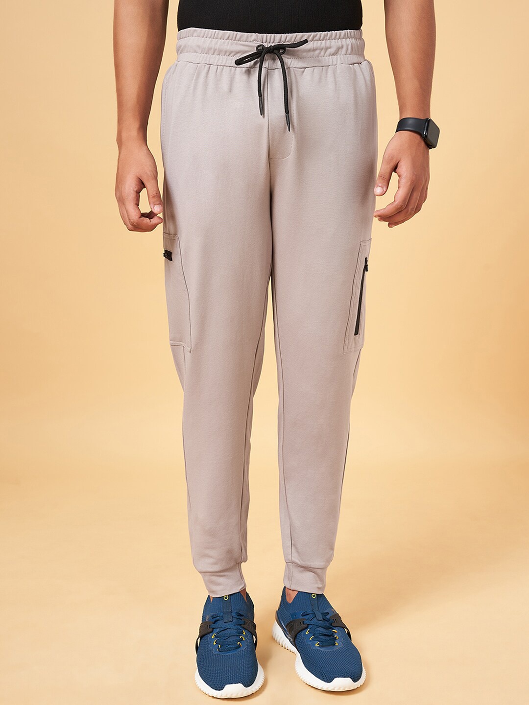 

Ajile by Pantaloons Men Slim Fit Mid-Rise Regular Track Pants, Cream