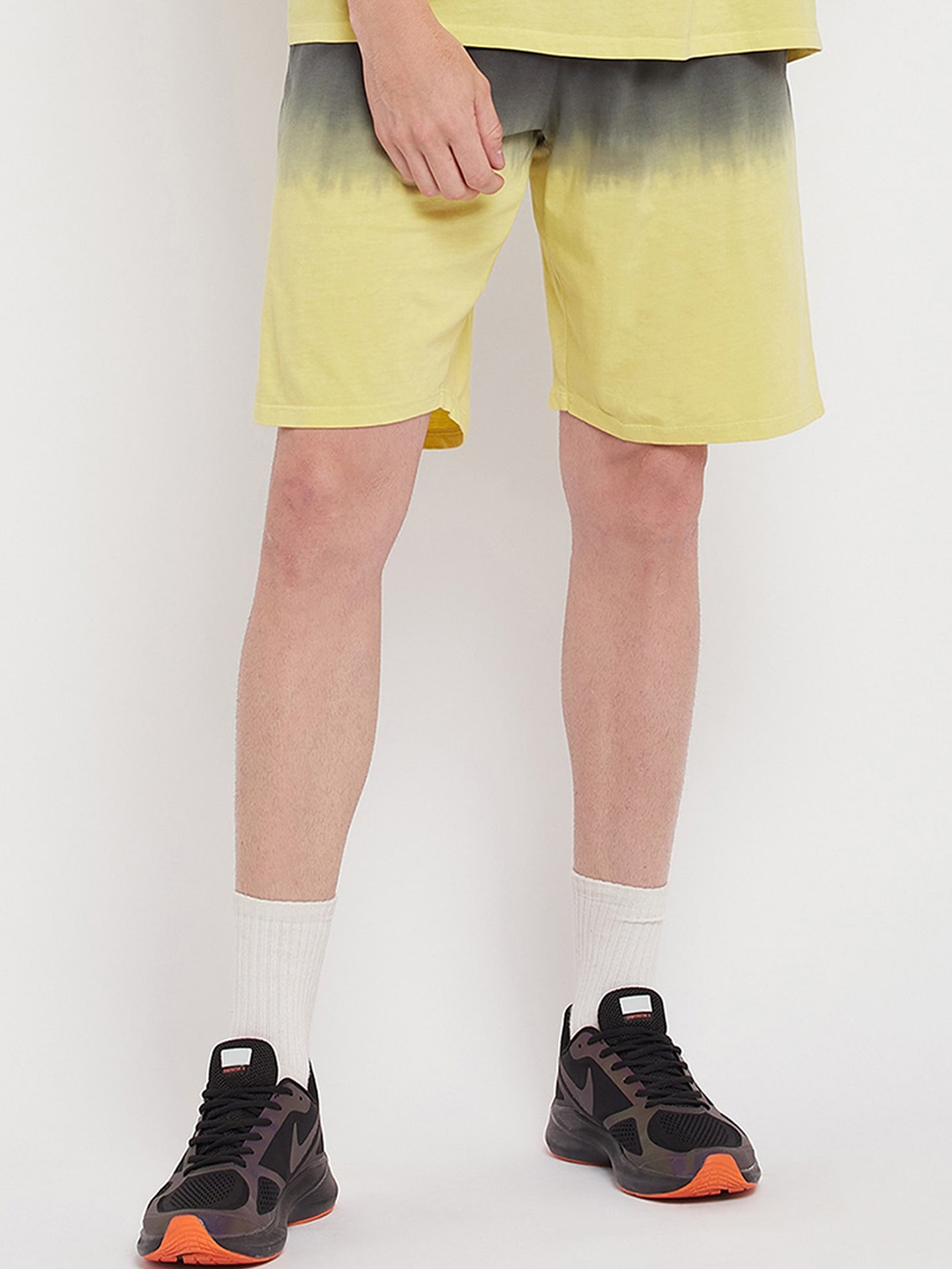 

EDRIO Men Ombre Cotton Shorts, Yellow