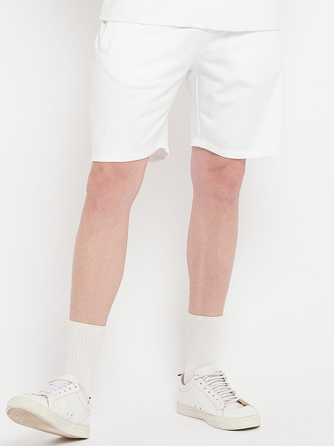 

EDRIO Mid-Rise Cotton Shorts, White