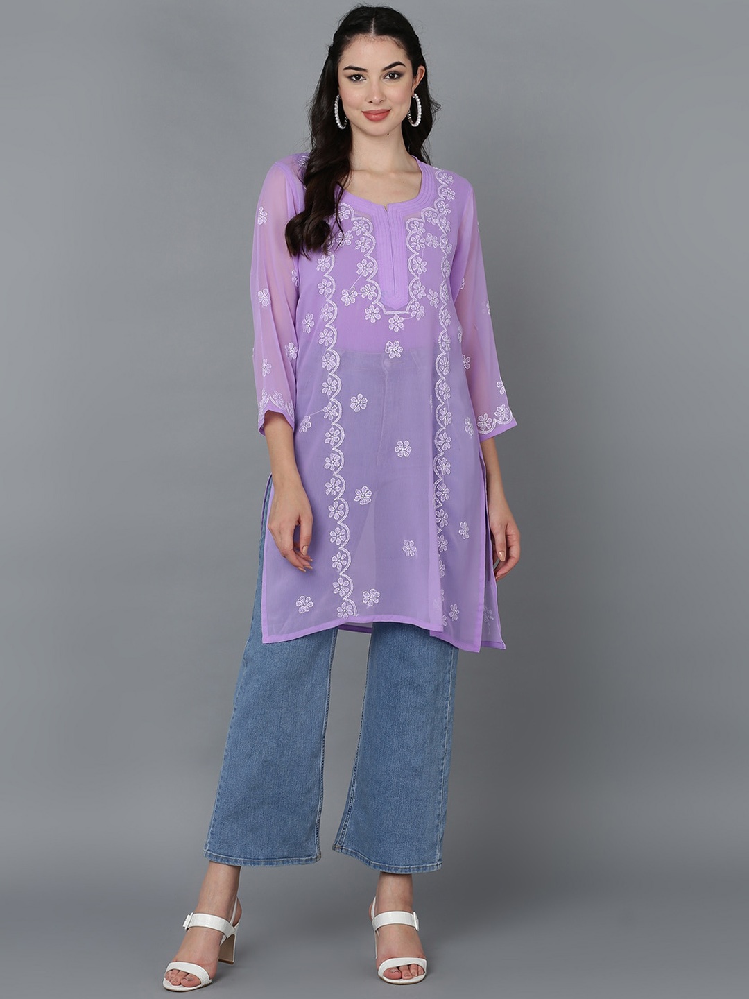 

VAHSON Ethnic Motifs Embroidered Chikankari Georgette Kurta, Violet