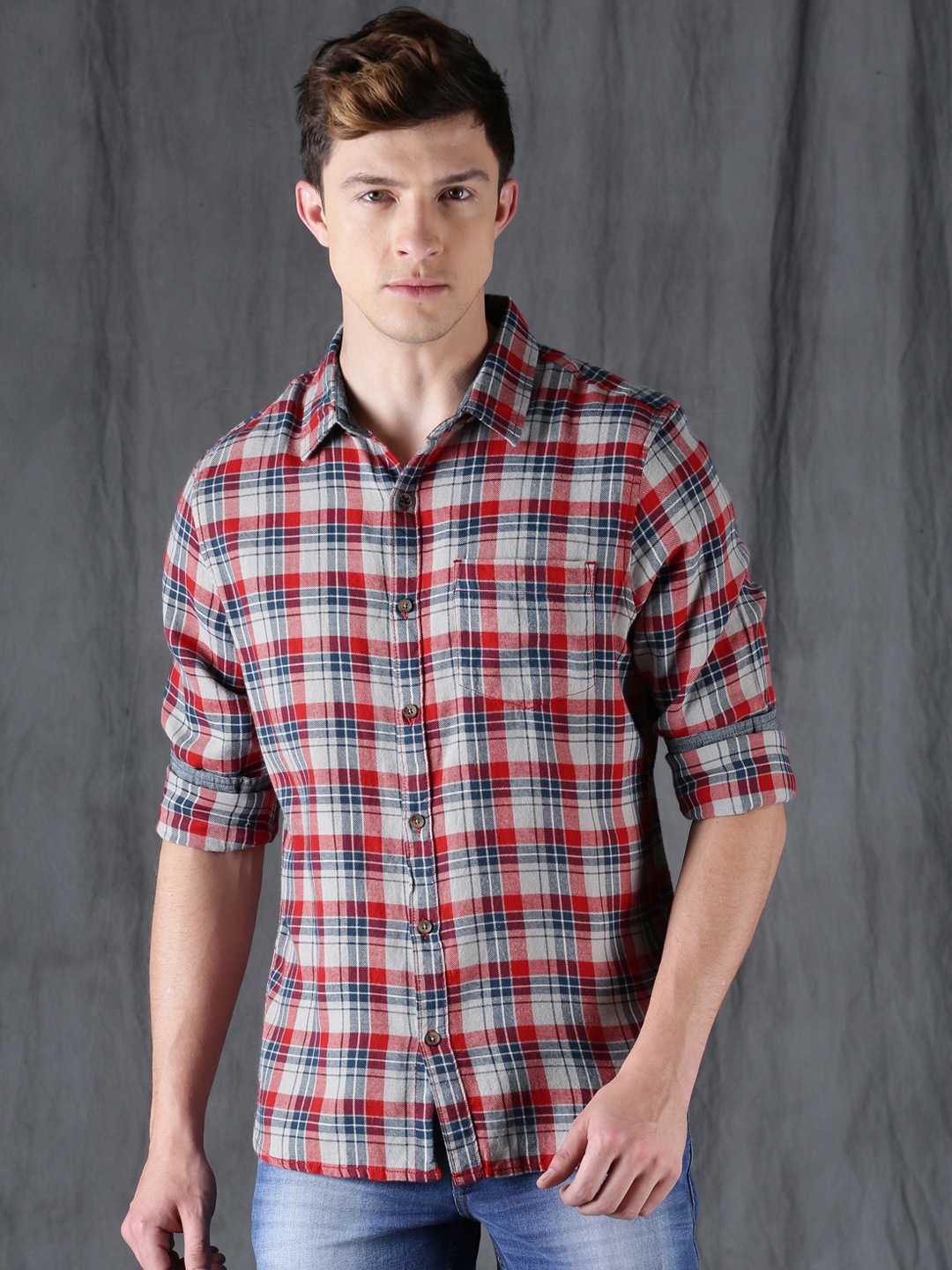 

WROGN Men Red & Beige Slim Fit Checked Casual Shirt