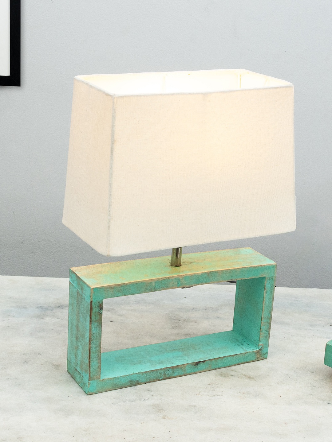 

Homesake Wood White Wood Table Lamp with French Country with Bulb, Brown