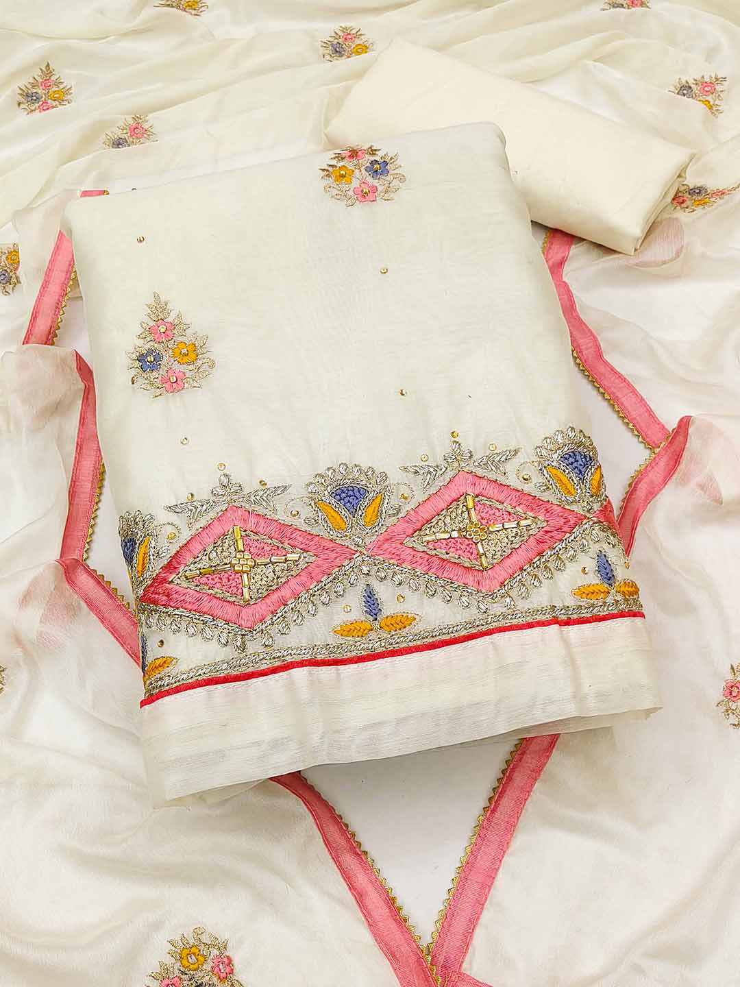 

SHADOW & SAINING Embroidered Beads and Stones Unstitched Dress Material, Off white
