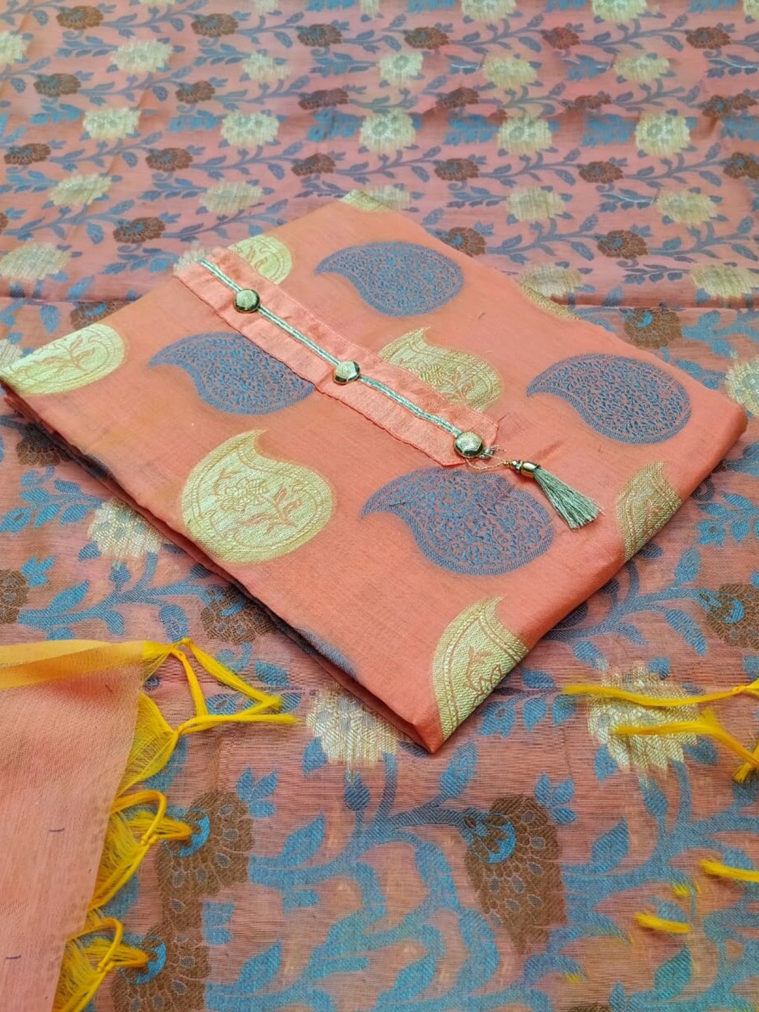 

SHADOW & SAINING Paisley Woven Design Zari Unstitched Dress Material, Peach