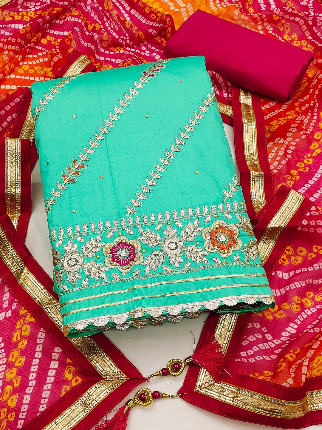 

SHADOW & SAINING Ethnic Motifs Embroidered Unstitched Dress Material, Green